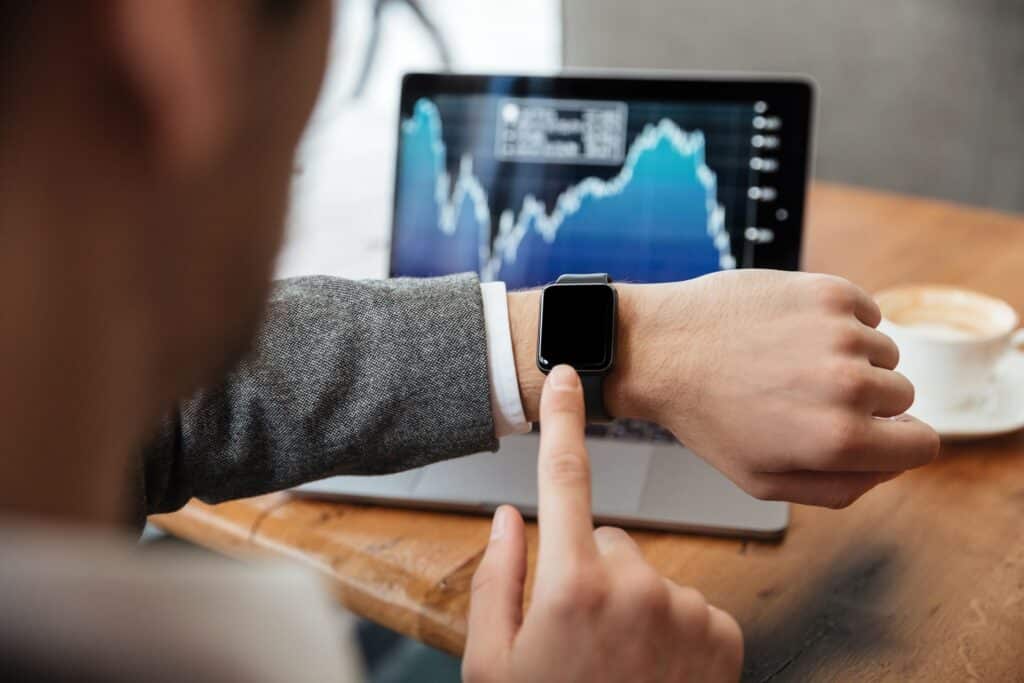 Investindo em Ferramentas e Tecnologias para Economizar Tempo e Dinheiro